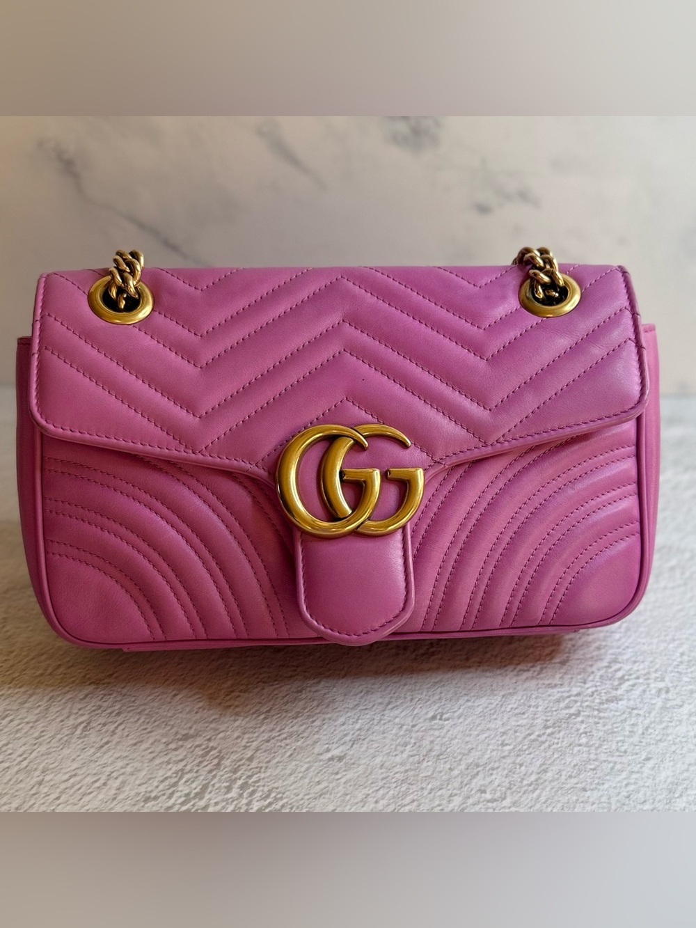 Gucci GG Marmont Medium Matelassé Shoulder Bag Fuchsia Leather